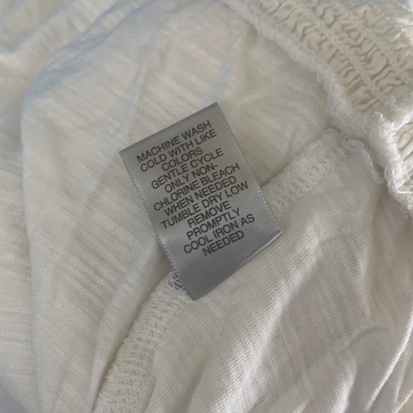 Avenue White Banded Hem Top - Picture 7 of 7